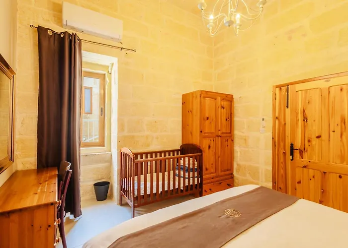 Dom wakacyjny Naduri Nadur