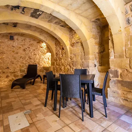 Naduri Nadur